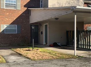 2216 Shadow Valley Rd APT E, High Pt, NC 27265