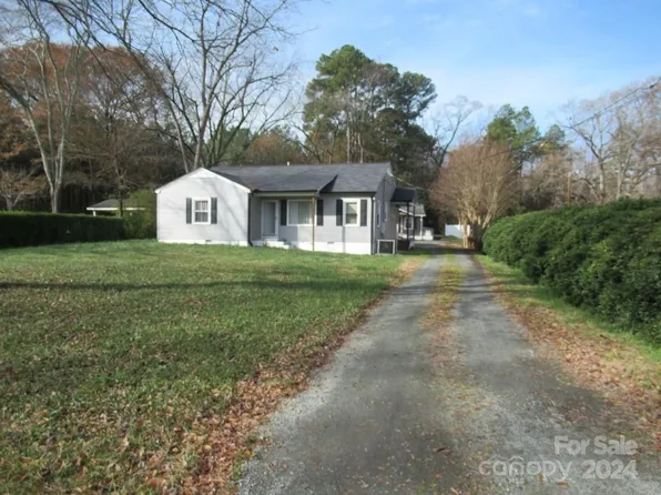 14615 Lucia Riverbend Hwy, Stanley, NC 28164