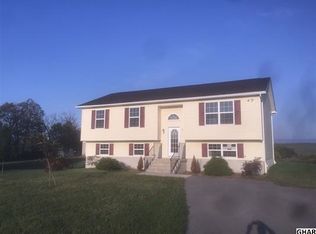 2 Heim Ct, Newville, PA 17241