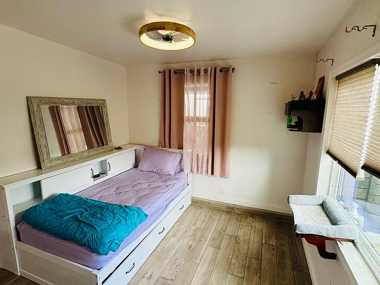 This is the guest room