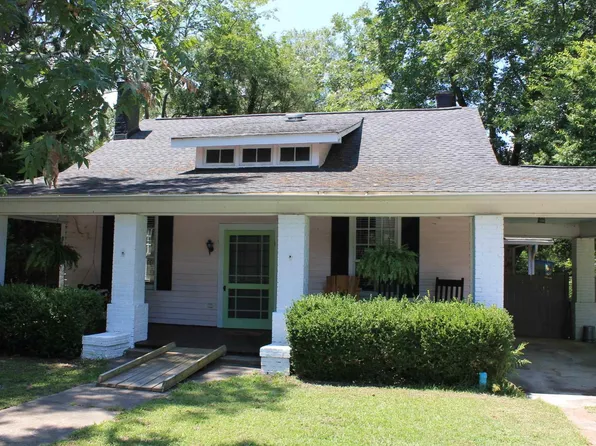 317 N Lee St, Leesville, SC 29070