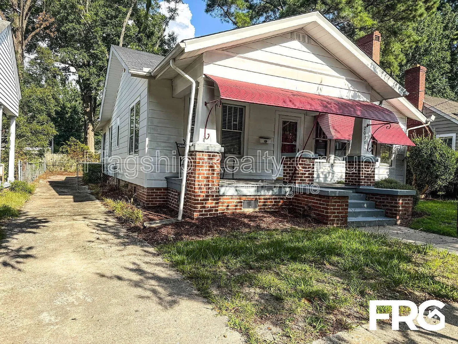 3 bed, 2.0 bath, 1614 sqft, $1,700 — Photo 4