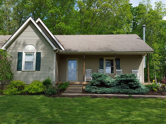 5th image of 1019 Roachville Rd