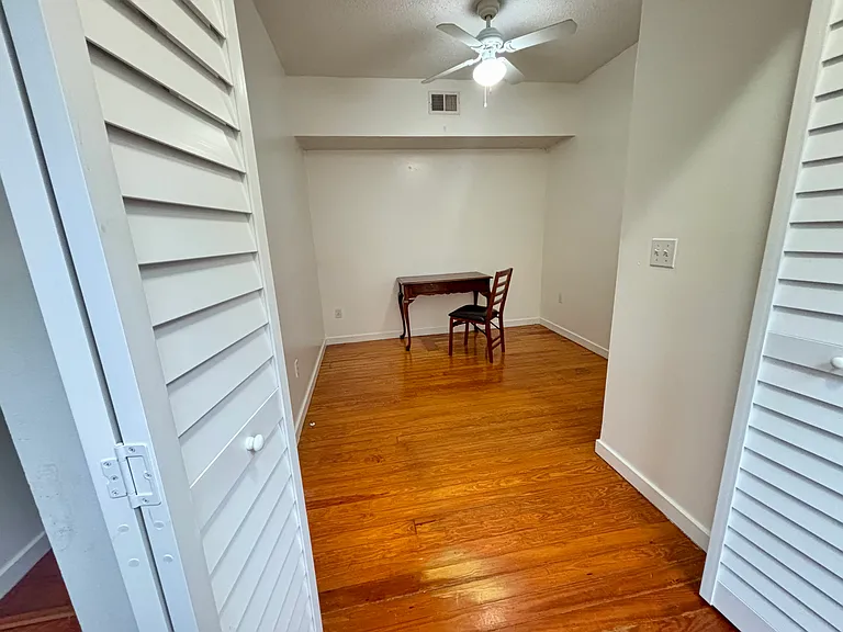 1302 S Pennsylvania Ave #4 — Photo 9