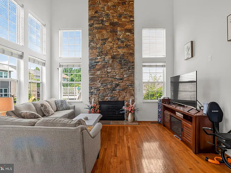 9097 Phillip Dorsey Way — Photo 24