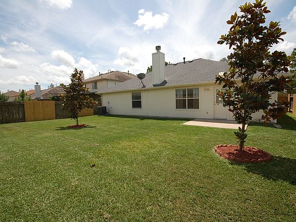 4th image of 221 Diamond Bay Dr