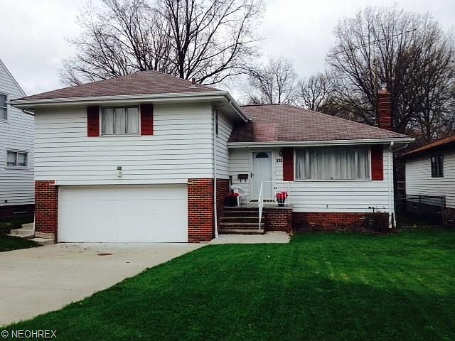1st image of 850 Oakwood Dr