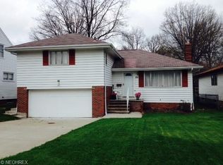 850 Oakwood Dr, Wickliffe, OH