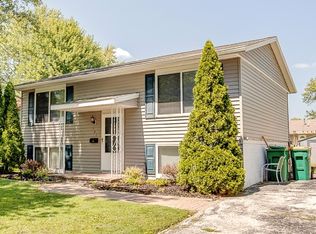 701 Linden Ct, O Fallon, IL 62269