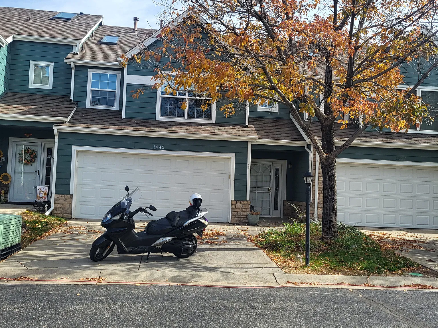 3 bed, 1580 sqft, $2,775 — Photo 2