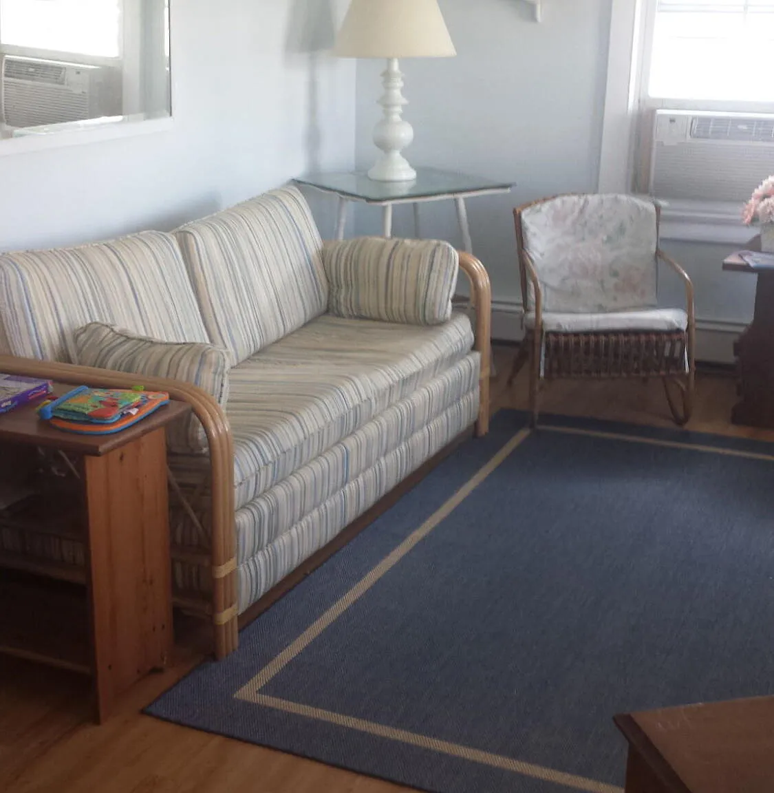 1 bed, 2027 sqft, $1,600 — Photo 1