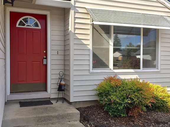 2nd image of 5200 NE 72nd Cir