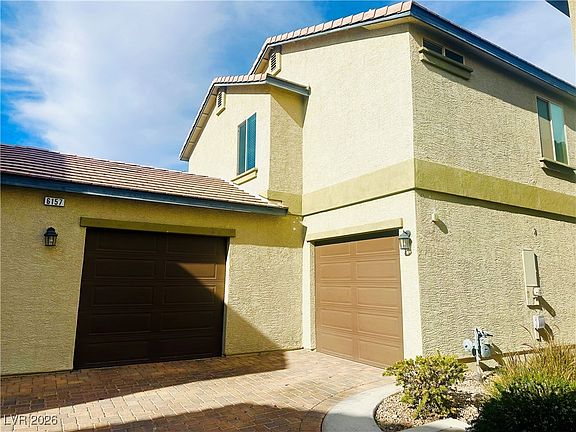 3rd image of 6157 Scarlet Leaf St