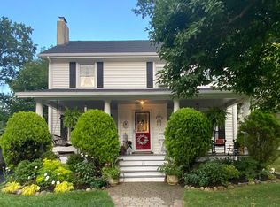 14 Thrumont Rd, West Caldwell, NJ 07006