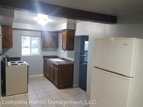3rd image of 1822 E 7th St