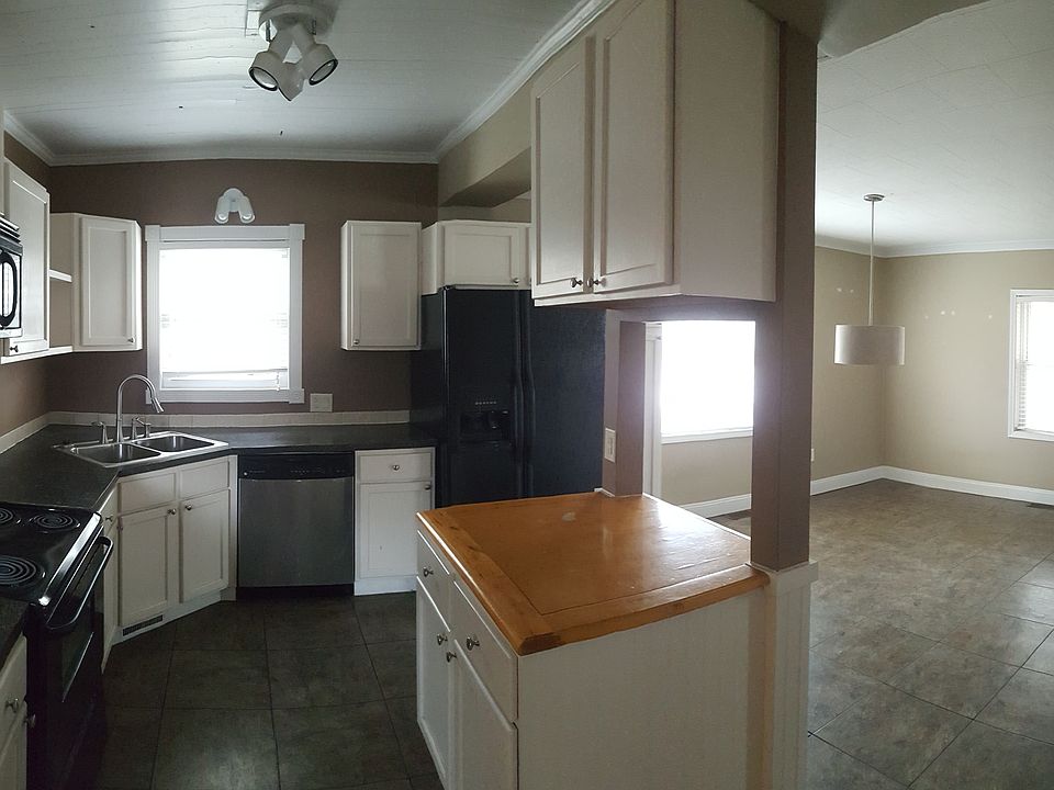 1st image of 17 E McKinley Ave