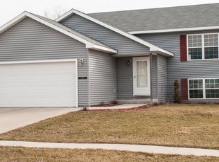 2108 Sonke Ln NW, Stewartville, MN 55976