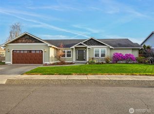 559 Elk Horn Loop, Sequim, WA 98382