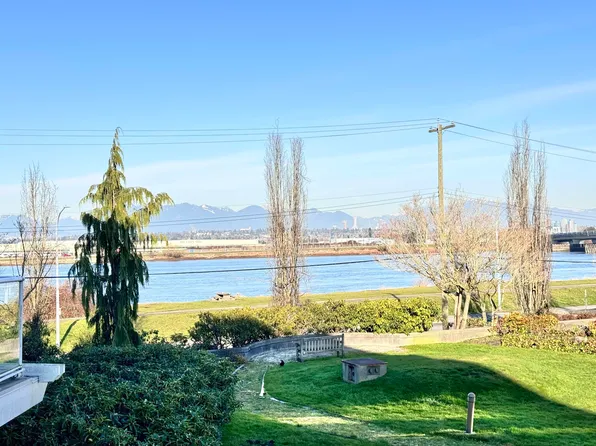 5880 Dover Cres #236, Richmond, BC V7C 5P5