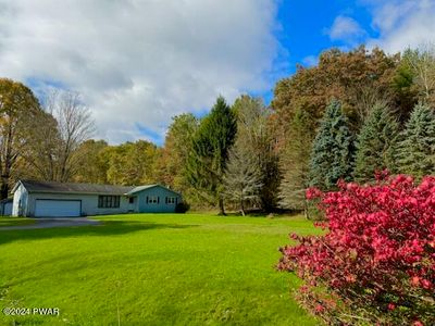 104 Lake Heights Ct, Lake Ariel, PA, 18436