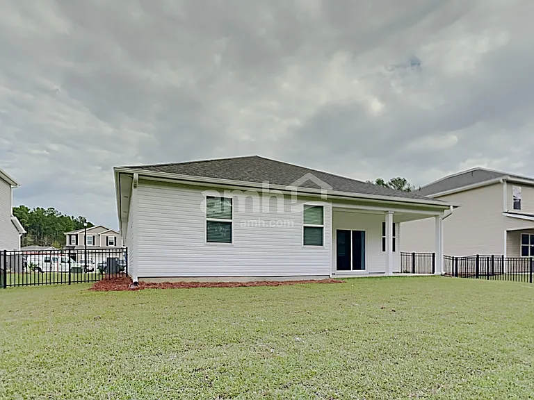 603 E Lionel Rd — Photo 19
