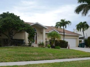 530 Peacock Ter, Marco Island, FL 34145
