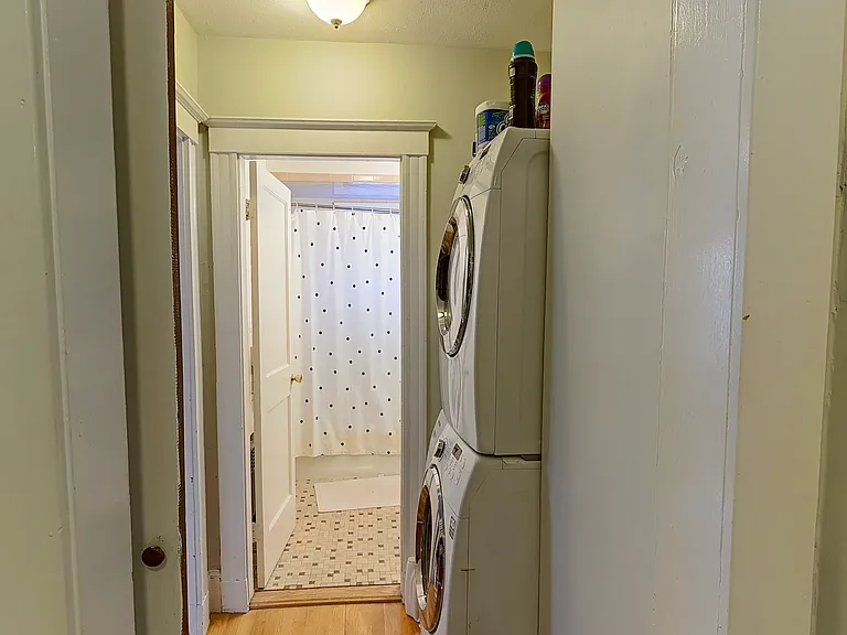 146 Sycamore St #1 — Photo 21