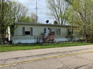 15571 Berlin Station Rd, Berlin Center, OH 44401