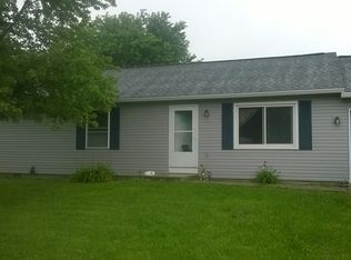 17 Gloria Dr, Trafalgar, IN 46181