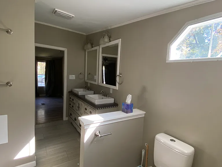 106 Lane Dr — Photo 16