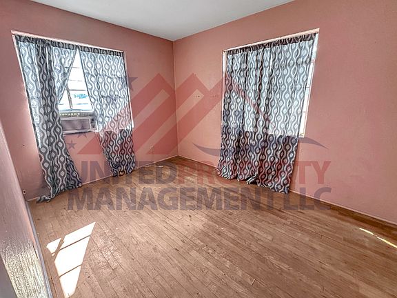 4th image of 410 1/2 N Canal St