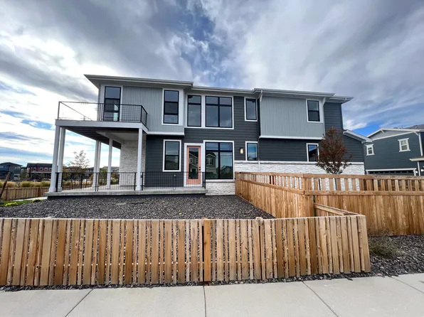 21415 E 59th Dr, Aurora, CO 80019