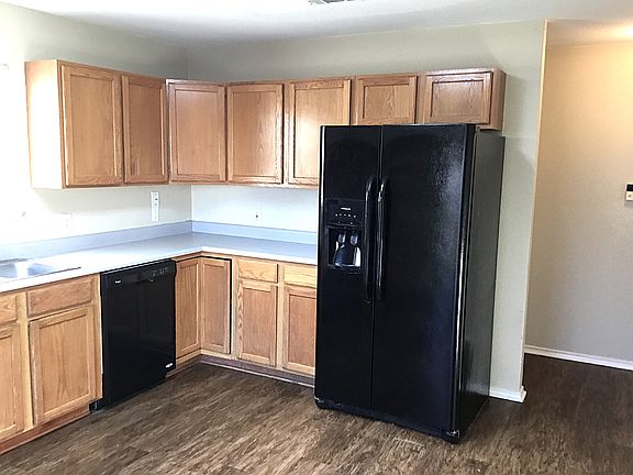 2nd image of 108 Briarwood Ct