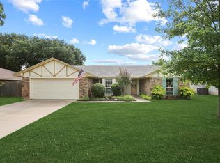 2924 Kimberly Dr, Grapevine, TX 76051