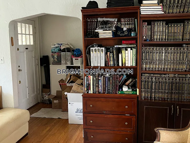 41 Hatherly Rd #1 — Photo 10