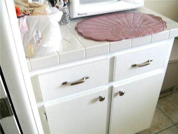 4th image of 2569 Dudley Dr W APT F