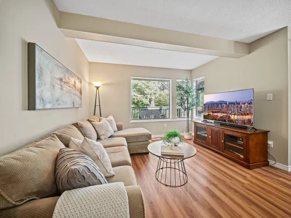 1789 Lilac Dr, Surrey, BC V4A 6C7