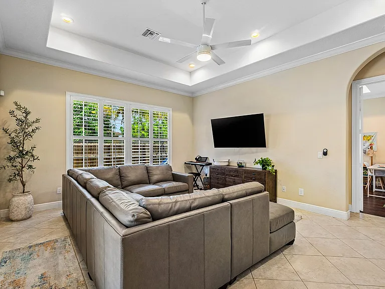 3461 SW Funtuna St — Photo 14