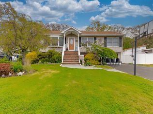 134 Jean Rd, West Islip, NY 11795