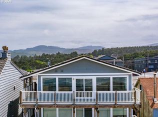 257 SW Ebb Ave #3, Lincoln City, OR 97367