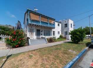 2611 Vineyard Ave, Los Angeles, CA 90016