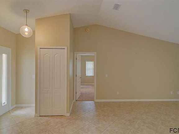 5th image of 42 Colechester Ln