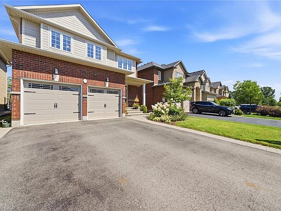 3rd image of 401 Valridge Dr