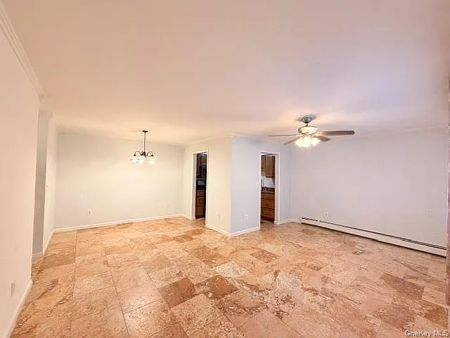2 bed, 1.0 bath, 994 sqft, $2,000 — Photo 3