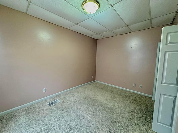 4th image of 100 1/2 Broadway St