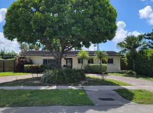 5511 SW 104th Ct, Miami, FL 33165