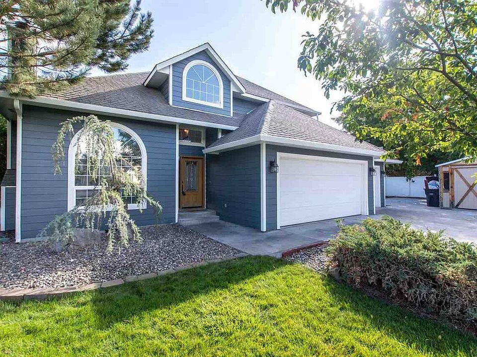1st image of 43501 E Baker Dr