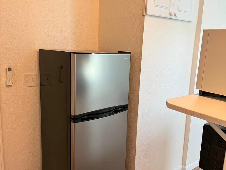 3127 Raymond Ave #4 — Photo 5