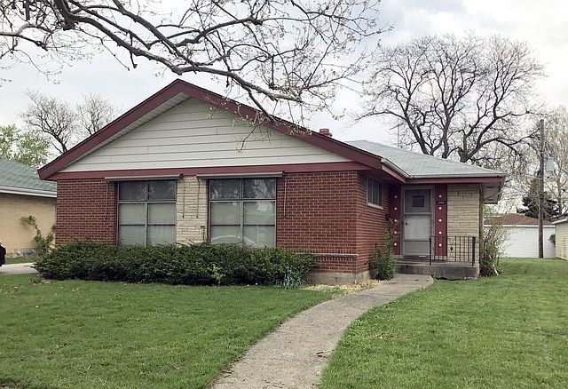 1st image of 2605 Kensington Ave
