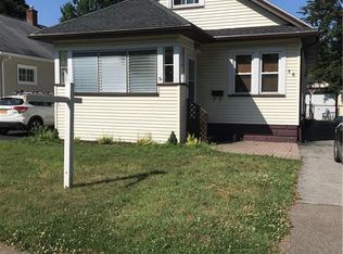 56 Castleford Rd, Rochester, NY 14616